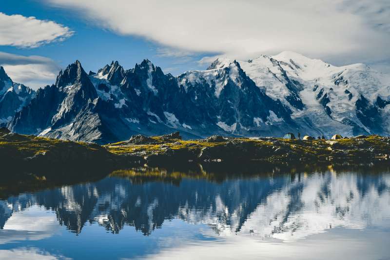 Tour du Mont Blanc : dix jours de randonnée en montagne à travers 3 pays